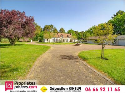 For sale Romorantin-lanthenay 8 rooms 156 m2 Loir et cher (41200) photo 4