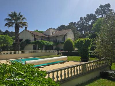 For sale Nimes 6 rooms 170 m2 Gard (30000) photo 2