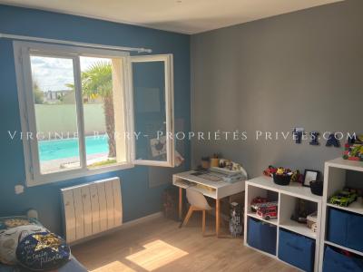 For sale Lussant 7 rooms 200 m2 Charente maritime (17430) photo 2