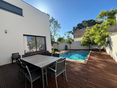 For sale Perols 4 rooms 122 m2 Herault (34470) photo 1