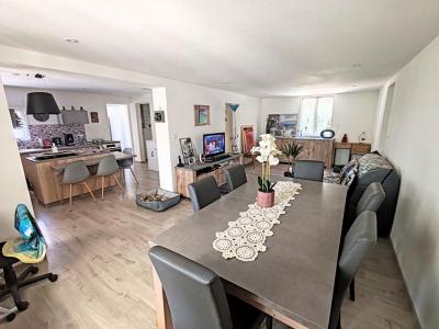For sale Ile-d'elle 4 rooms 120 m2 Vendee (85770) photo 0