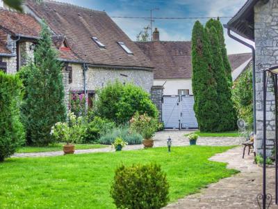 For sale Souppes-sur-loing 14 rooms 355 m2 Seine et marne (77460) photo 1