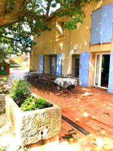 For sale Monteux 11 rooms 298 m2 Vaucluse (84170) photo 2