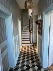 Annonce Vente 7 pices Maison Ige 61