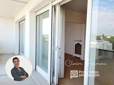 For sale Vannes 3 rooms 72 m2 Morbihan (56000) photo 3