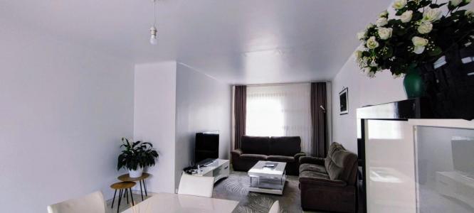 For sale Nevers 6 rooms 132 m2 Nievre (58000) photo 2