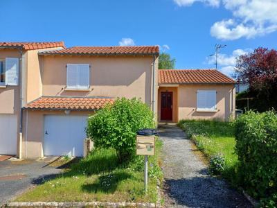 For sale Somloire 4 rooms 79 m2 Maine et loire (49360) photo 0