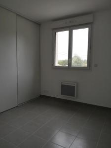Louer Maison 87 m2 Labastide-saint-sernin