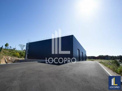 For rent Lambesc 1255 m2 Bouches du Rhone (13410) photo 3