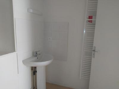 For rent Fontgombault 1 room 42 m2 Indre (36220) photo 3