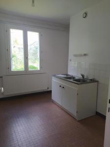 For rent Blanc 3 rooms 57 m2 Indre (36300) photo 1