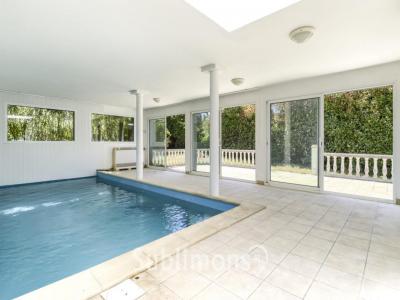 For sale Lanester 6 rooms 180 m2 Morbihan (56600) photo 2