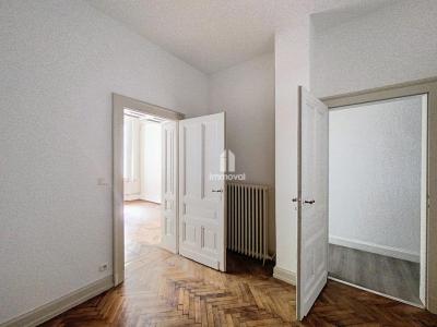 For sale Strasbourg 3 rooms 70 m2 Bas rhin (67000) photo 3