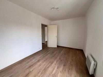 For rent Reims 4 rooms 85 m2 Marne (51100) photo 3