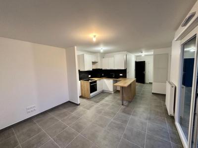 For rent Bezannes 2 rooms 45 m2 Marne (51430) photo 1