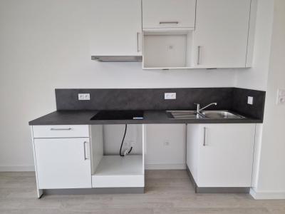 For rent Saint-jean-de-la-ruelle 3 rooms 63 m2 Loiret (45140) photo 1