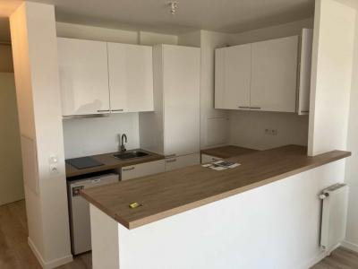 For rent Saint-denis 1 room 39 m2 Seine saint denis (93200) photo 0