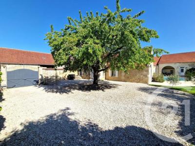 For sale Sacy-le-grand 7 rooms 272 m2 Oise (60700) photo 4
