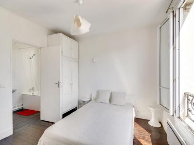 For rent Paris-11eme-arrondissement 2 rooms 38 m2 Paris (75011) photo 2
