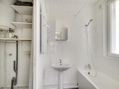 For rent Paris-11eme-arrondissement 2 rooms 38 m2 Paris (75011) photo 4