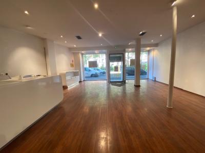 For rent Paris-20eme-arrondissement 200 m2 Paris (75020) photo 0