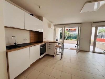 Louer Appartement 43 m2 Nice