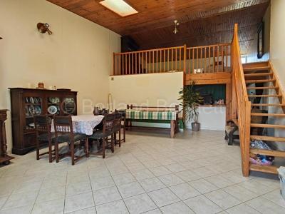 For sale Sauze-vaussais 7 rooms 166 m2 Deux sevres (79190) photo 3
