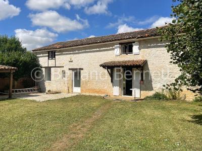 For sale Ruffec 6 rooms 146 m2 Charente (16700) photo 0