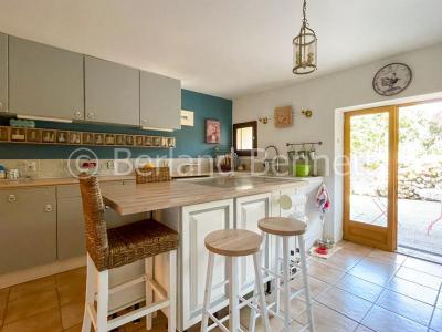 For sale Sauze-vaussais 8 rooms 211 m2 Deux sevres (79190) photo 3
