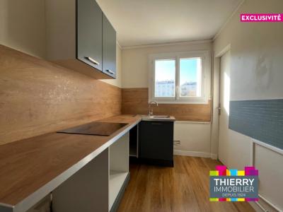 For sale Nantes 3 rooms 52 m2 Loire atlantique (44100) photo 2