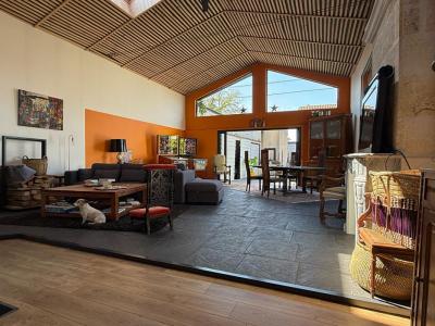 For sale Blaye 5 rooms 249 m2 Gironde (33390) photo 0
