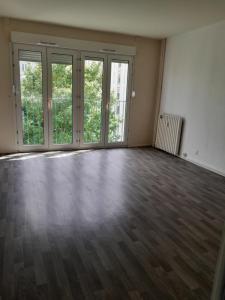 For rent Saint-andre-les-vergers 2 rooms 53 m2 Aube (10120) photo 0