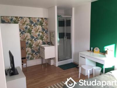 For rent Reims 1 room 12 m2 Marne (51100) photo 1