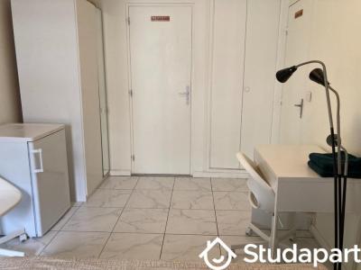 For rent Paris-13eme-arrondissement 1 room 15 m2 Paris (75013) photo 1