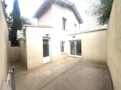 For sale Toulon 2 rooms 45 m2 Var (83000) photo 1