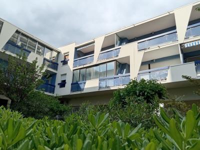 For sale CENTRE VILLE 3 rooms 53 m2 Herault (34280) photo 2
