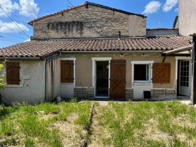 For sale 3 rooms 58 m2 Charente (16700) photo 1