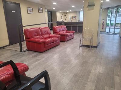 For sale 370 m2 Charente maritime (17400) photo 1