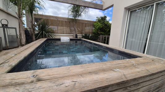 For sale 4 rooms 81 m2 Herault (34130) photo 2
