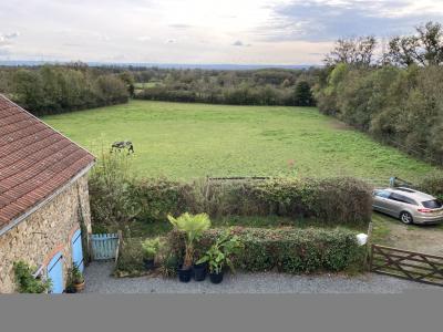 For sale VILLAGE 4 rooms 96 m2 Creuse (23140) photo 4
