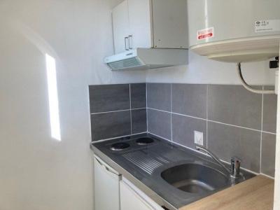 For sale 1 ER COURONNE 1 room 25 m2 Herault (34000) photo 3