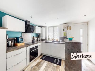 For sale Saint-mard 4 rooms 82 m2 Seine et marne (77230) photo 4