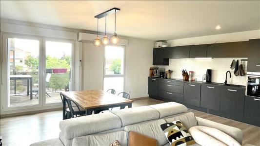 For rent Cavaillon 3 rooms 72 m2 Vaucluse (84300) photo 0