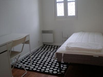 For rent Bordeaux 3 rooms 42 m2 Gironde (33000) photo 1