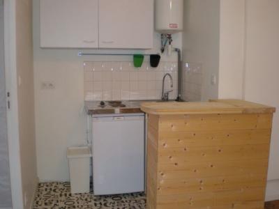 For rent Bordeaux 3 rooms 42 m2 Gironde (33000) photo 2
