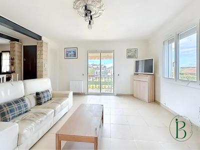 For sale Tavernes 3 rooms 76 m2 Var (83670) photo 3
