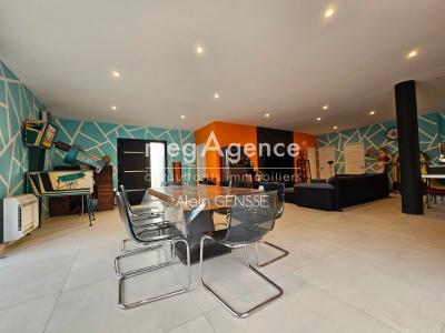 For sale Saintes 6 rooms 202 m2 Charente maritime (17100) photo 1