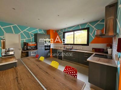 For sale Saintes 6 rooms 202 m2 Charente maritime (17100) photo 4
