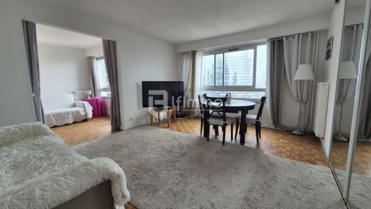 Acheter Appartement 82 m2 Courbevoie