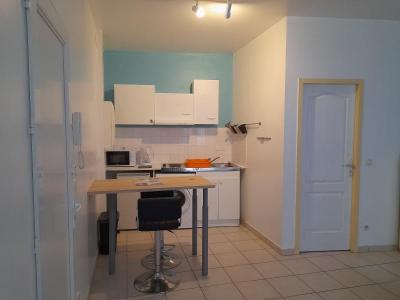 For rent Bordeaux 1 room 28 m2 Gironde (33000) photo 0
